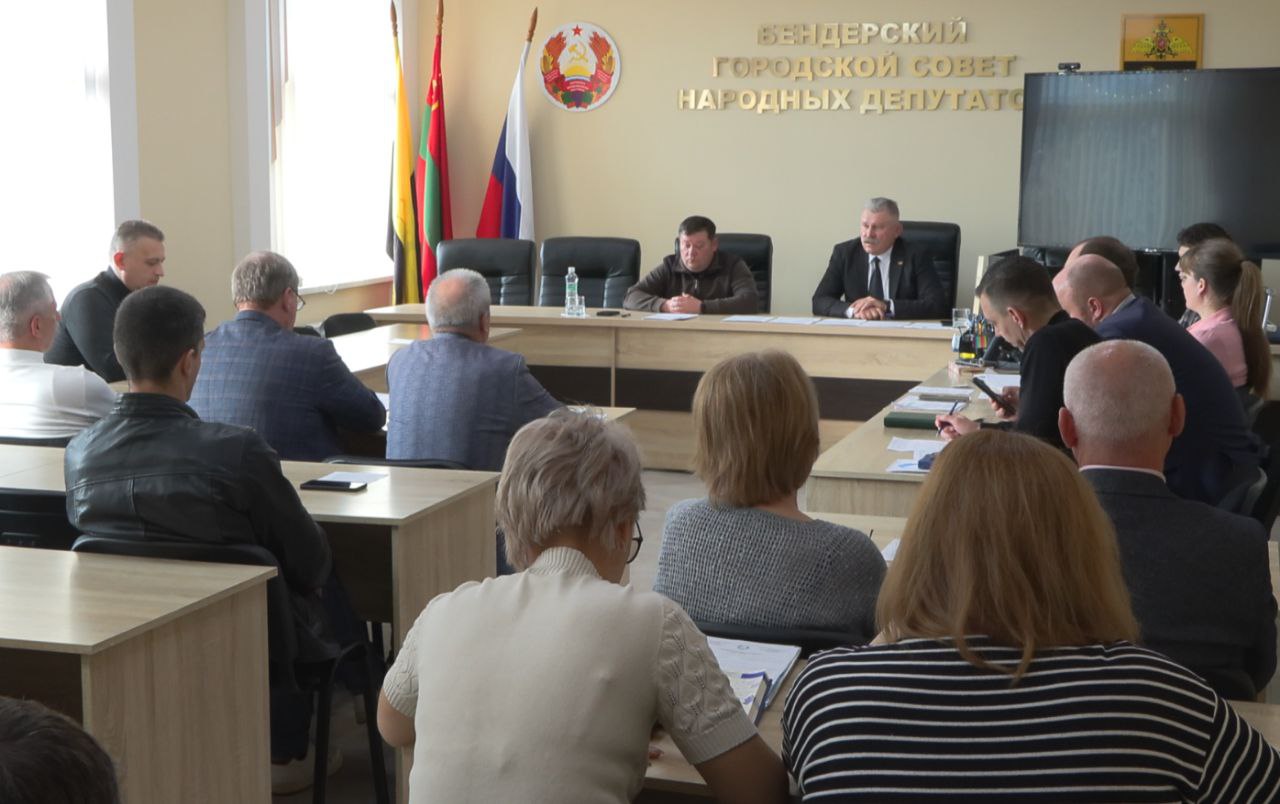 От решений – к сессии